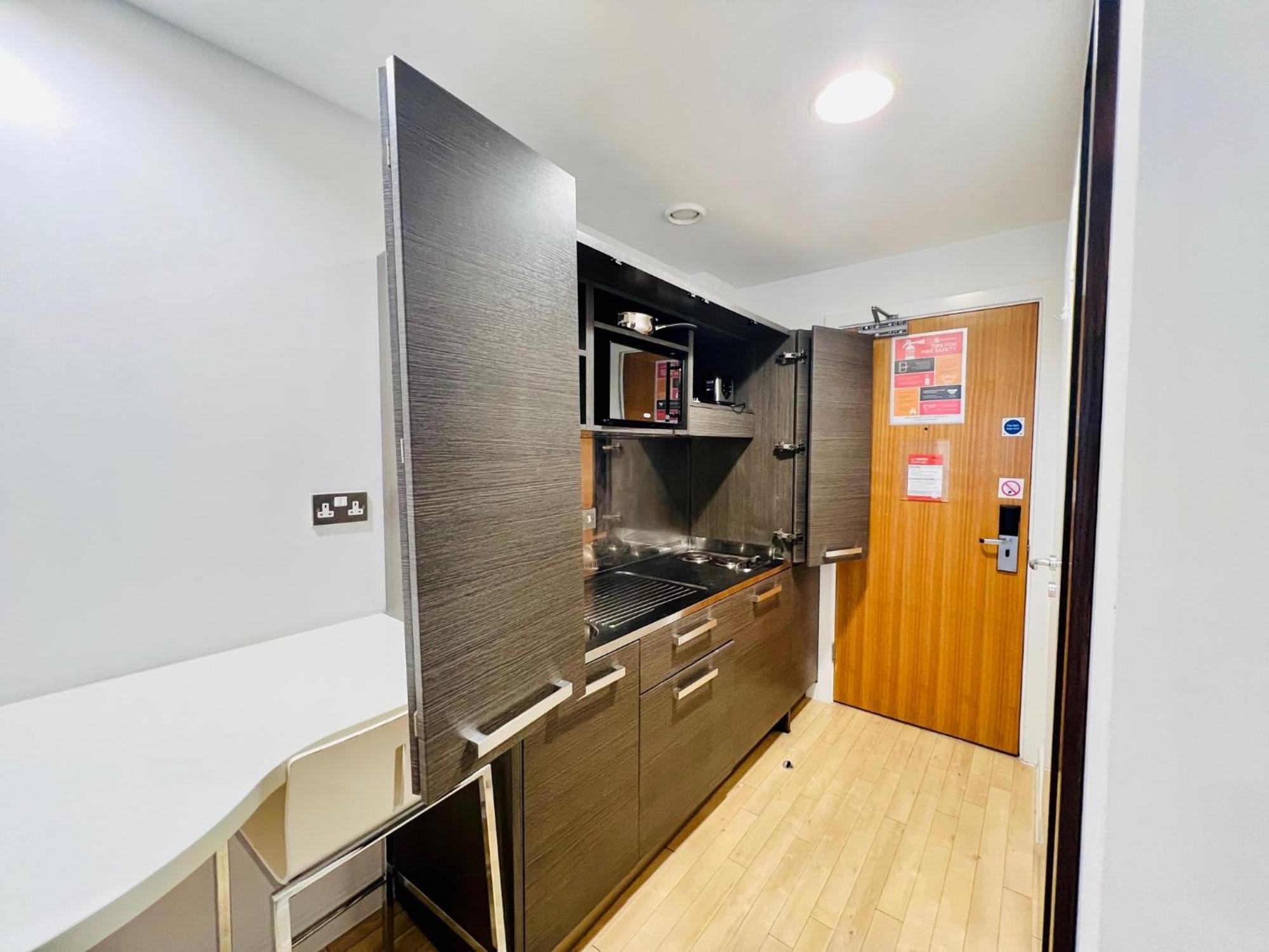 Stuhomes - Arundel House ลอนดอน ภายนอก รูปภาพ