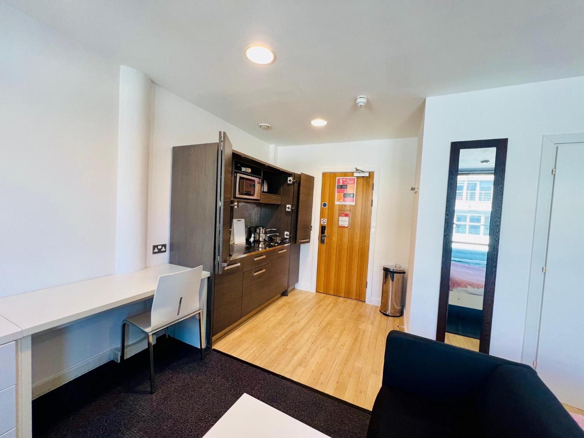 Stuhomes - Arundel House ลอนดอน ภายนอก รูปภาพ