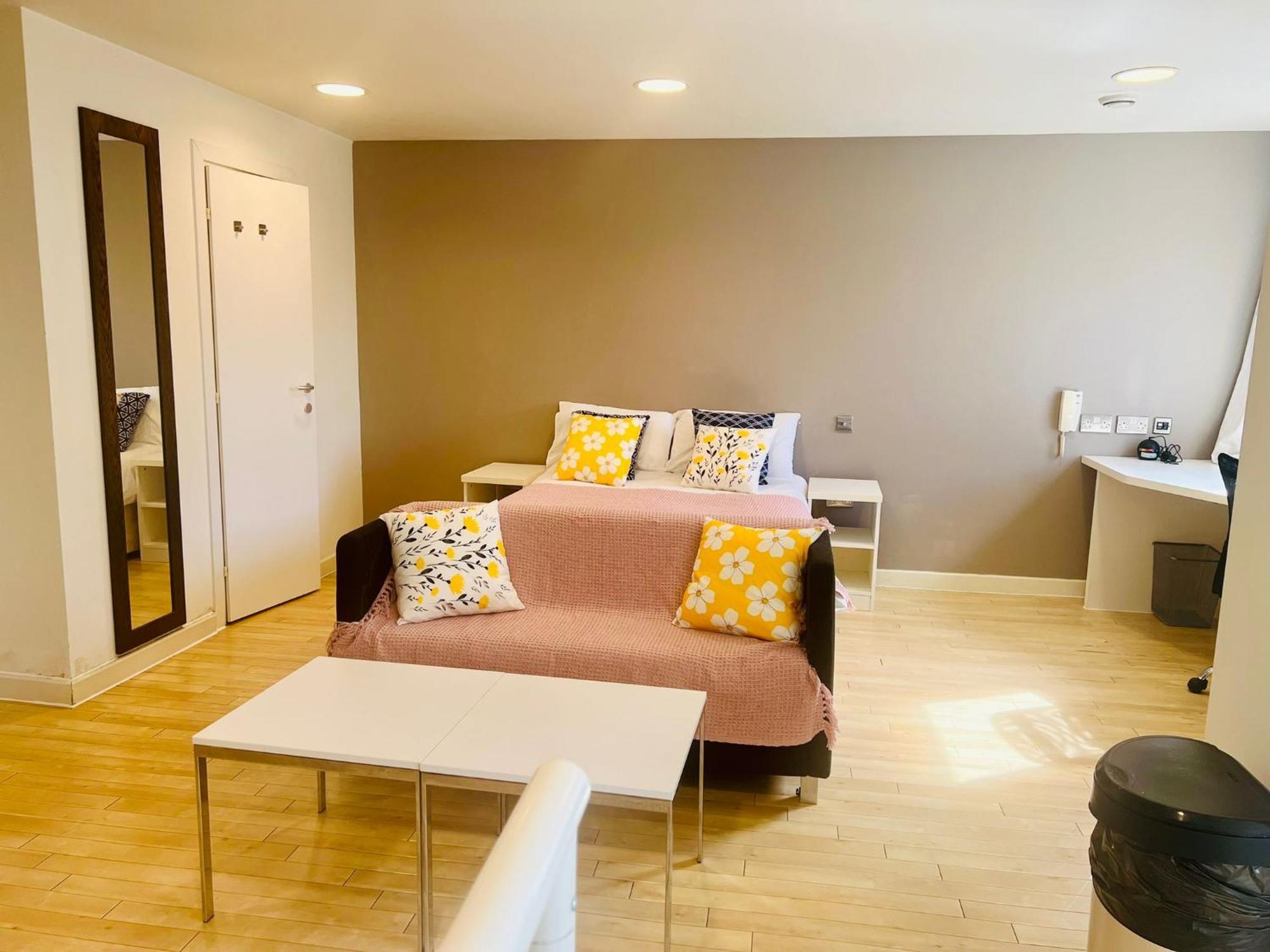 Stuhomes - Arundel House ลอนดอน ภายนอก รูปภาพ